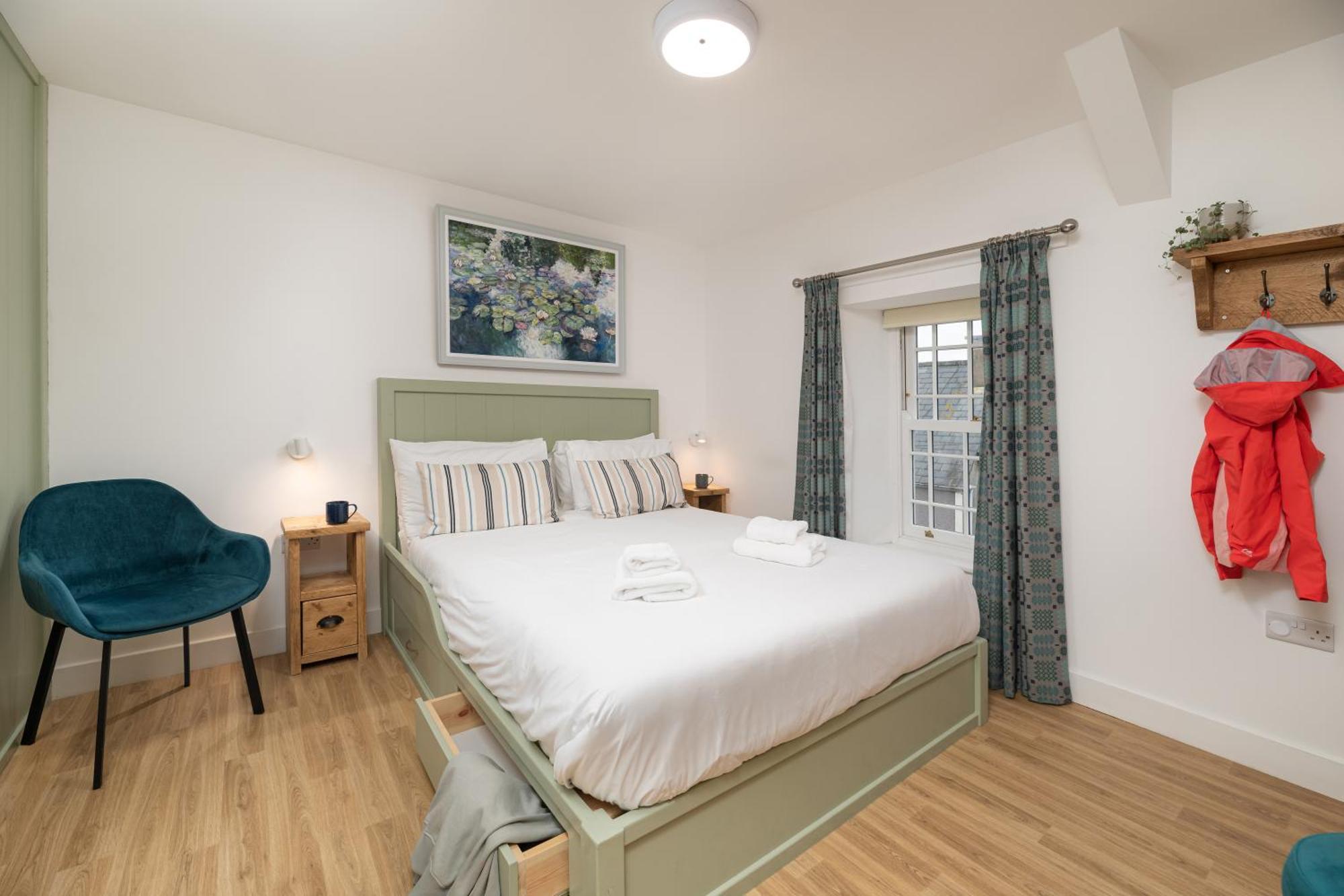 Tafarn Yr Heliwr Hostel Нефин Екстериор снимка